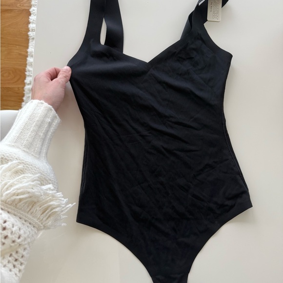 Aerie High Waist Shorts in White and Blue - Picture 7 of 7